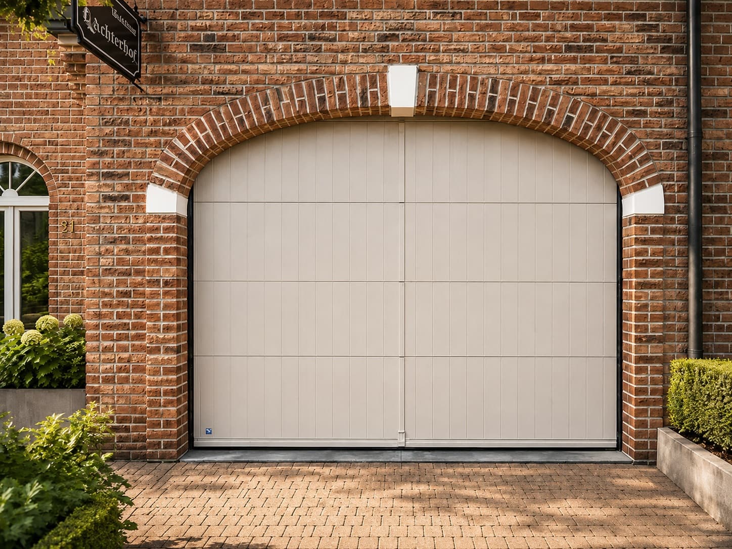 Sectionale garagepoort van Thimaco